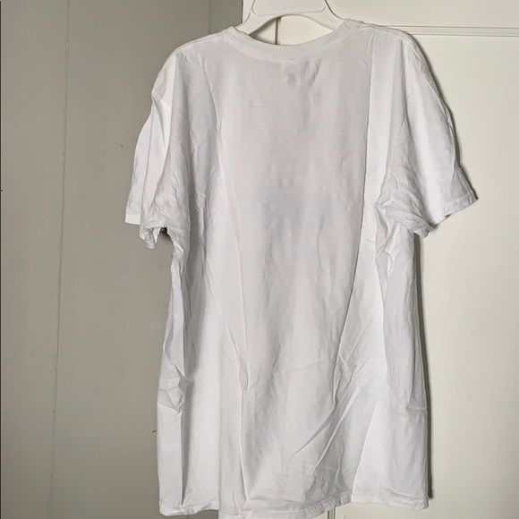 Disney Style T-shirt - Picture 4 of 8